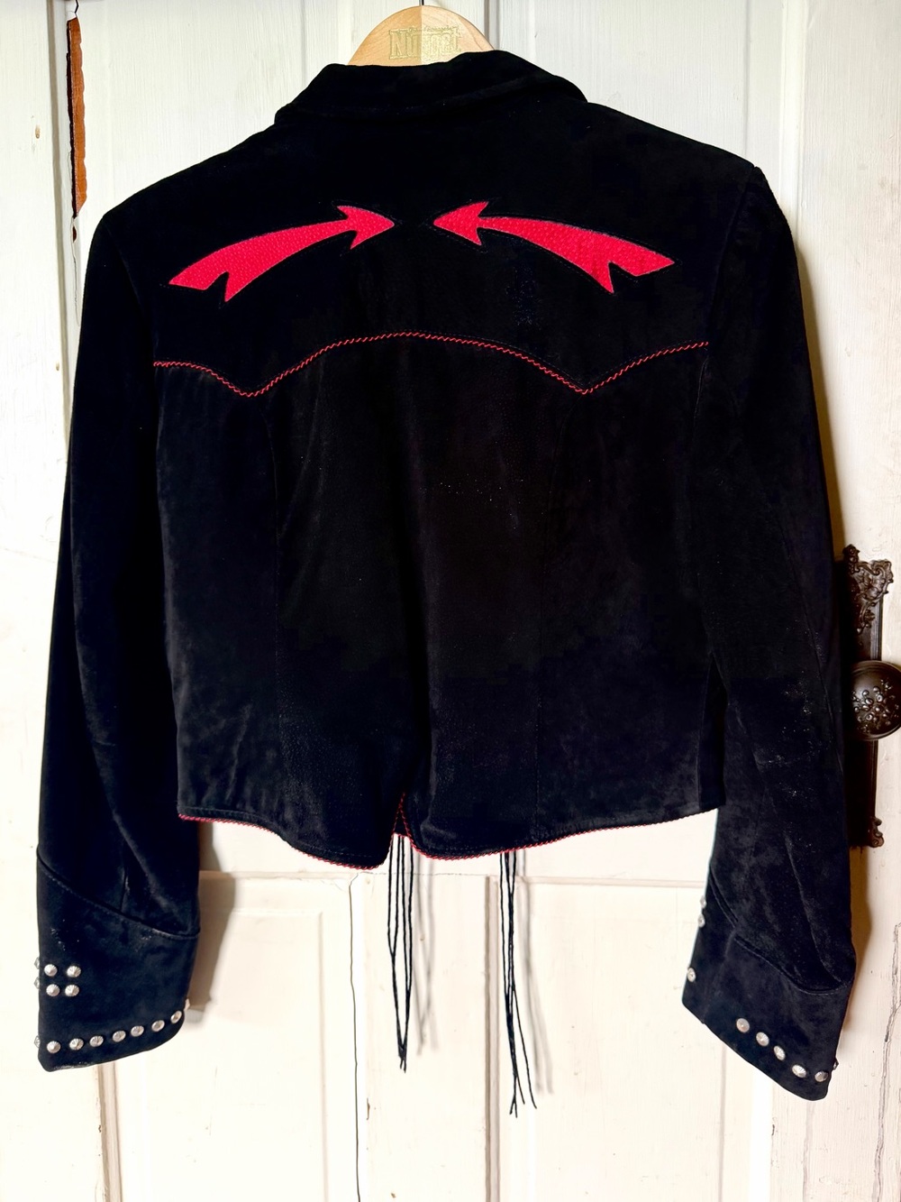 Vintage Pioneer Wear USA Black Suede Western Jacket Red Arrow Concho Studded M - Picture 2 of 8